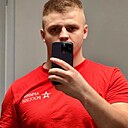 Знакомства: Лев, 24 года, Гатчина