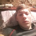 Знакомства: Артем, 25 лет, Саки
