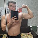 Знакомства: Denis, 29 лет, Климовичи