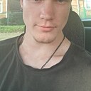 Знакомства: Максим, 24 года, Тимашевск