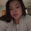 Знакомства: Елена-полина, 21 год, Абакан
