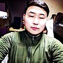 Знакомства: Максим, 27 лет, Горно-Алтайск