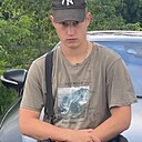 Знакомства: Одинокий Человек, 25 лет, Верхнеуральск