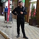 Знакомства: Артур, 29 лет, Салават