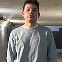 Знакомства: Марк, 19 лет, Химки