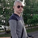 Знакомства: Виктор, 36 лет, Кострома