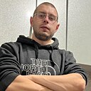Знакомства: Алексей, 27 лет, Амвросиевка