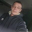 Знакомства: Максим, 31 год, Алейск