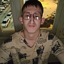 Знакомства: Юрий, 19 лет, Ижевск