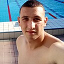 Знакомства: Виктор, 23 года, Гродно