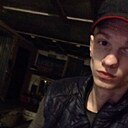 Знакомства: Андрей, 25 лет, Москва