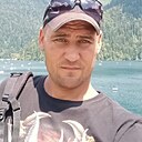 Знакомства: Максим, 36 лет, Новозыбков