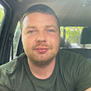 Знакомства: Олег, 31 год, Винница
