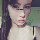 Знакомства: Анюта, 26 лет, Пласт