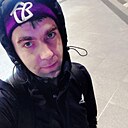 Знакомства: Олег, 33 года, Ермолино