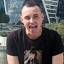 Знакомства: Андрей, 22 года, Гатчина