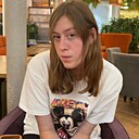 Знакомства: Мария, 19 лет, Омск