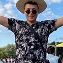 Знакомства: Александр, 24 года, Новогрудок