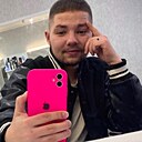 Знакомства: Максимка, 22 года, Салават