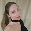 Знакомства: Ксеня, 22 года, Симферополь