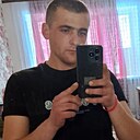 Знакомства: Денис, 29 лет, Днепр