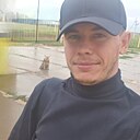 Знакомства: Валерий, 32 года, Бузулук