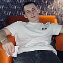 Знакомства: Павел, 22 года, Владивосток