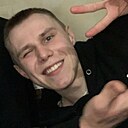 Знакомства: Саша, 23 года, Тюмень