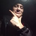 Знакомства: Илья, 21 год, Валуйки