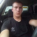 Знакомства: Артём, 30 лет, Псков