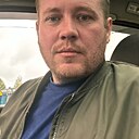 Знакомства: Артем, 33 года, Слоним