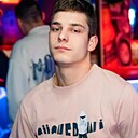 Знакомства: Александр, 23 года, Борисов