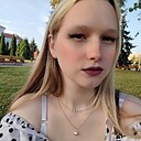 Знакомства: Полина, 18 лет, Слуцк