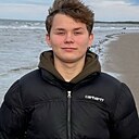 Знакомства: Андрей, 19 лет, Мирный (Архангельская Область)