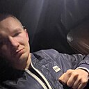 Знакомства: Maksim, 23 года, Петрозаводск