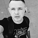 Знакомства: Роман, 28 лет, Симферополь