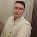 Знакомства: Денис, 21 год, Таганрог