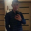 Знакомства: Александр, 30 лет, Харабали