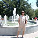 Знакомства: Максим, 35 лет, Красноперекопск