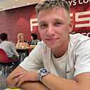 Знакомства: Ефим, 25 лет, Калуга