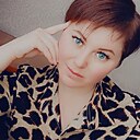 Знакомства: Анастасия, 38 лет, Новосибирск