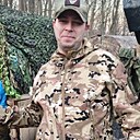 Знакомства: Виктор, 28 лет, Новопсков