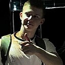 Знакомства: Егор, 22 года, Владивосток