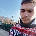 Знакомства: Максим, 25 лет, Кимовск