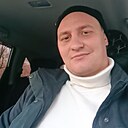 Знакомства: Евгений, 31 год, Новоаннинский