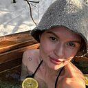 Знакомства: Валентина, 35 лет, Светлый