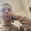 Знакомства: Макс, 24 года, Омутнинск