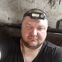 Знакомства: Денис, 37 лет, Миллерово