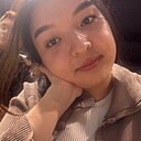 Знакомства: Индира, 19 лет, Семей