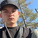 Знакомства: Дамир, 21 год, Волжский